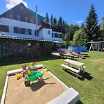 Chata&apartman Nova Mytina Апартаменты *